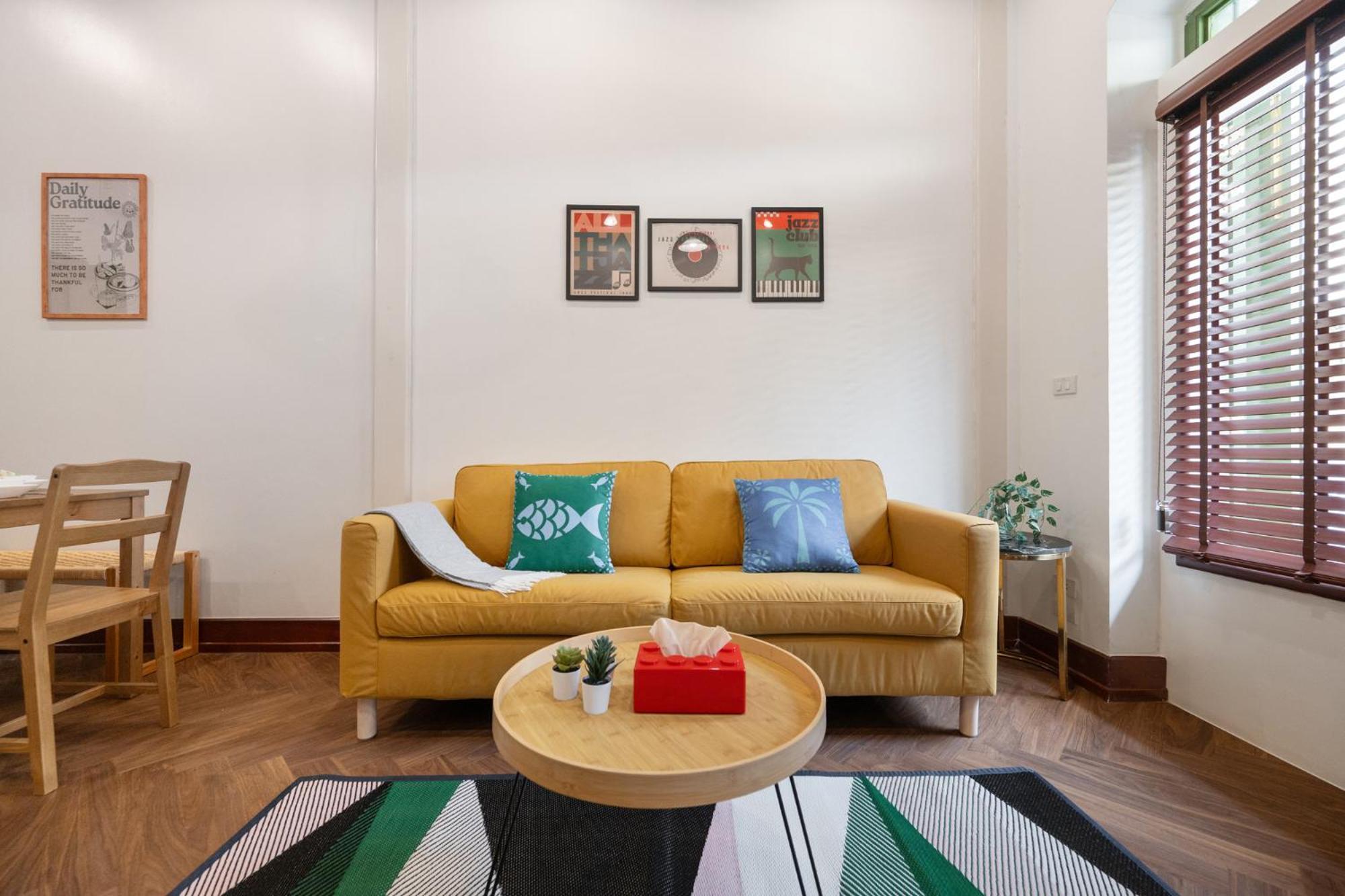 Moondance House Chinatown Villa Bangkok