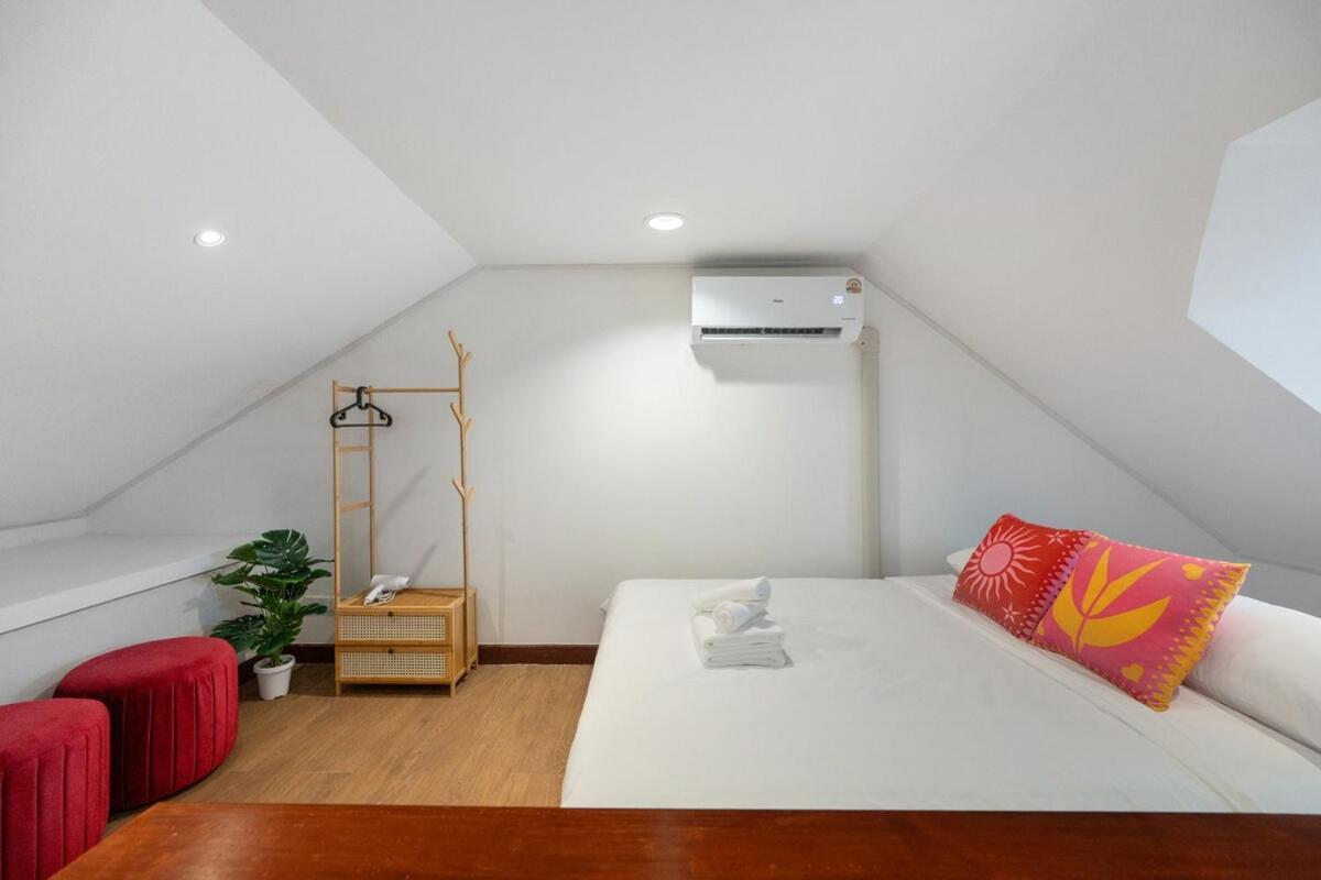 Villa Moondance House Chinatown